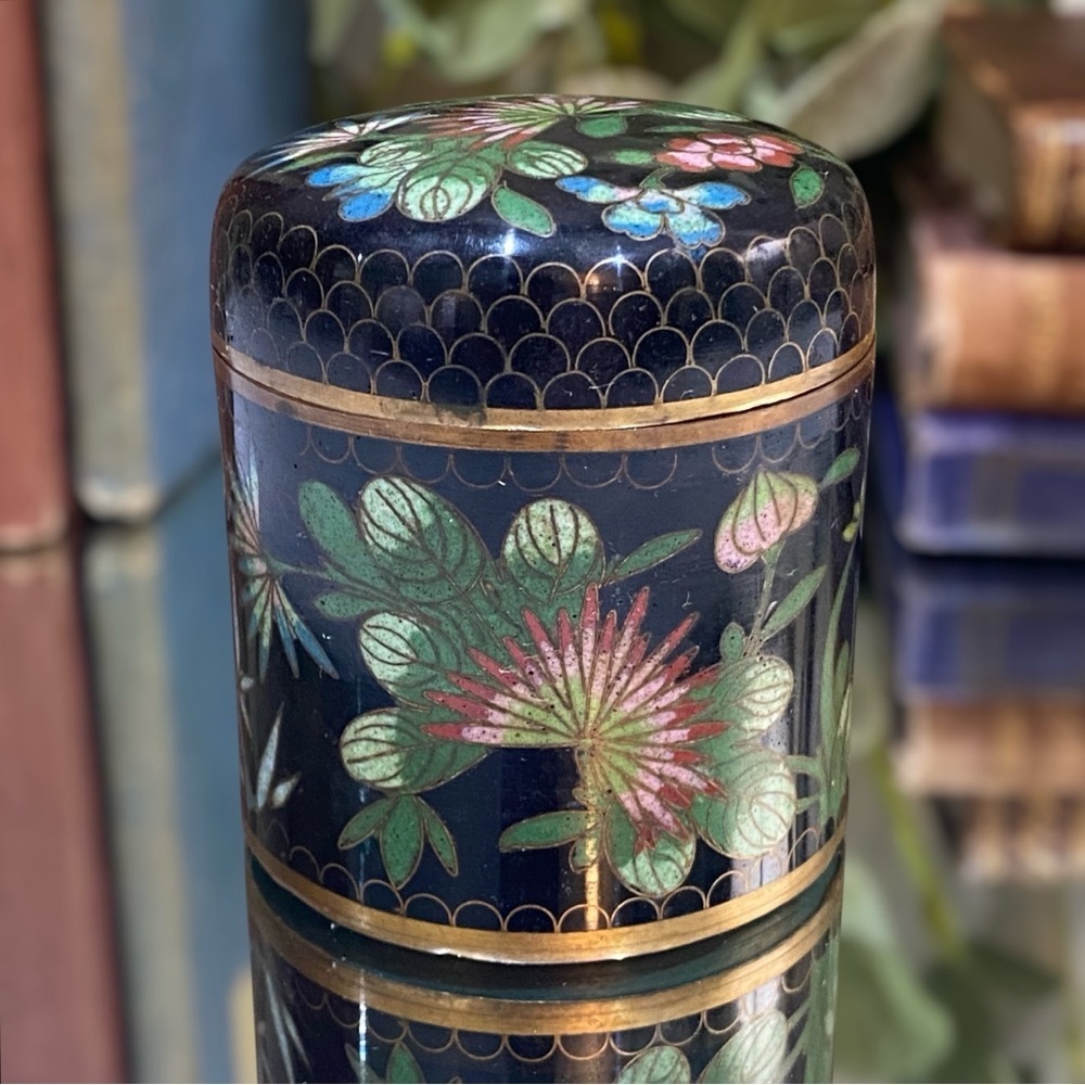 Antique 1890s Cloisonne Enamel Trinket Tea Tobacco Box with Lid Floral Chinese